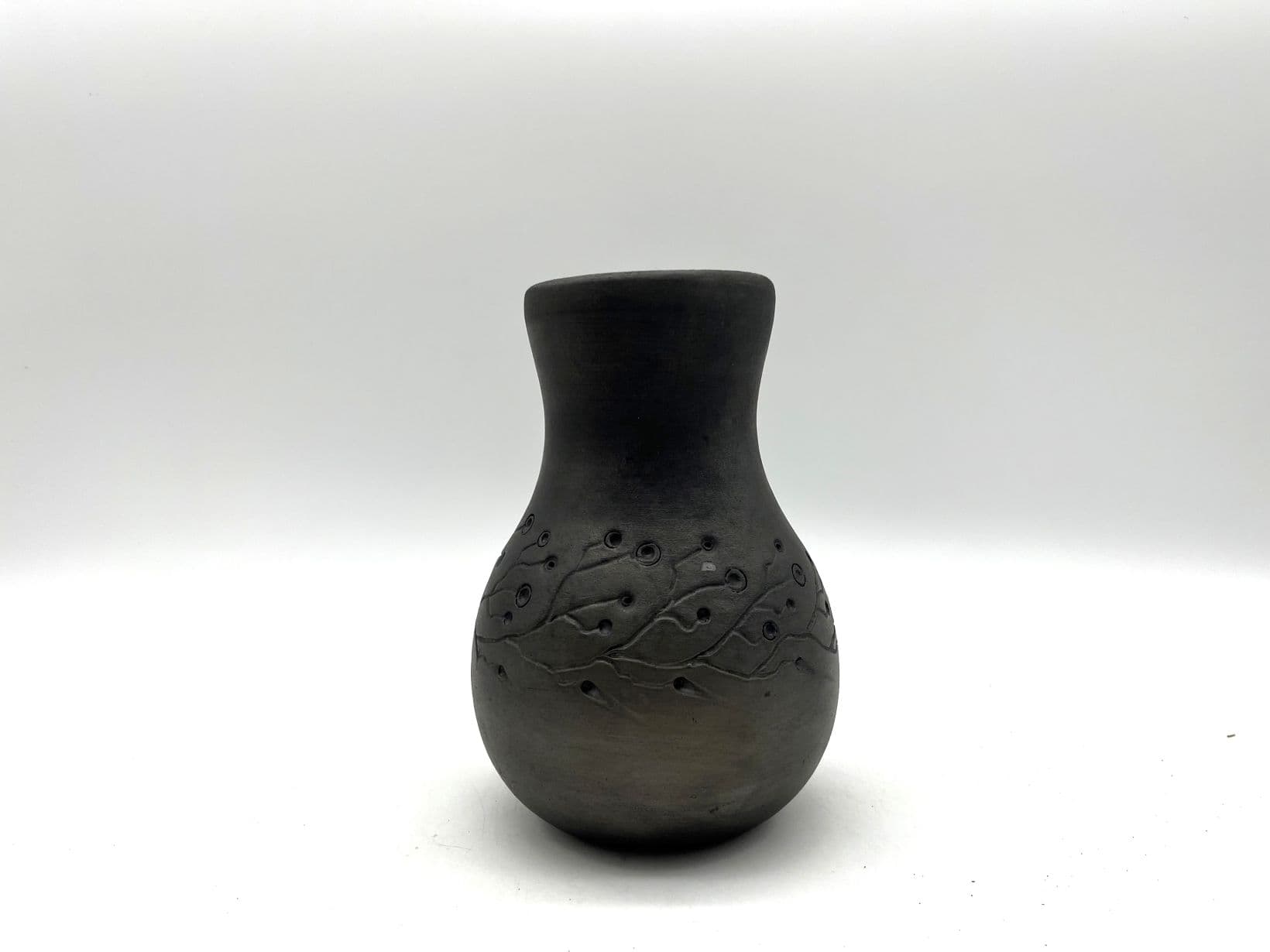 Vase, 2