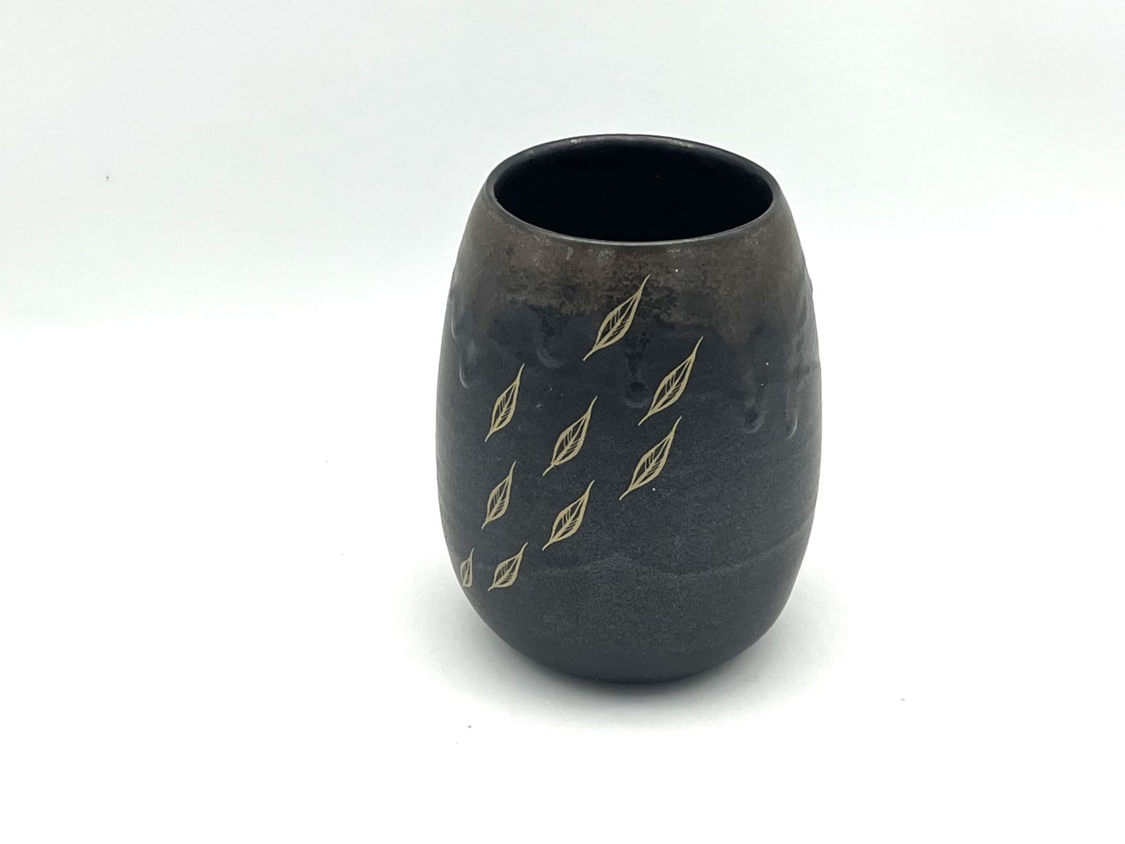 Vase, 3