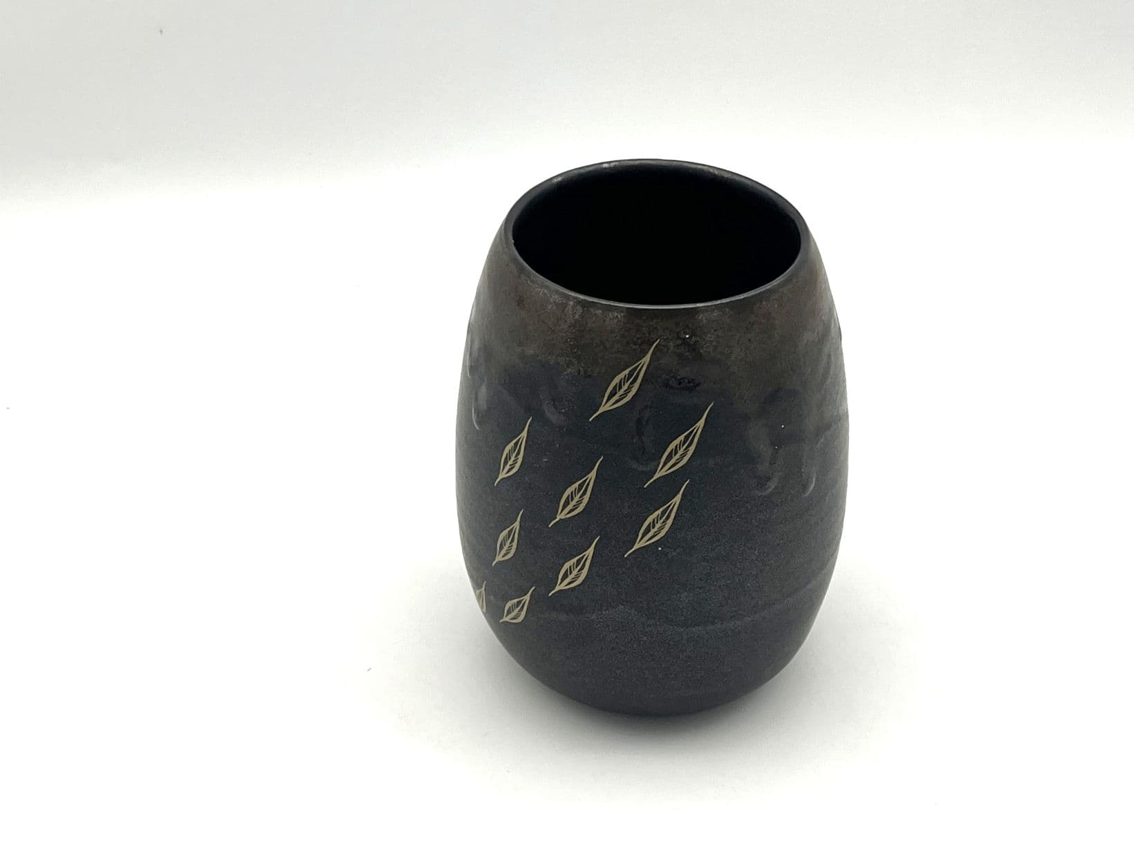 Vase, 4