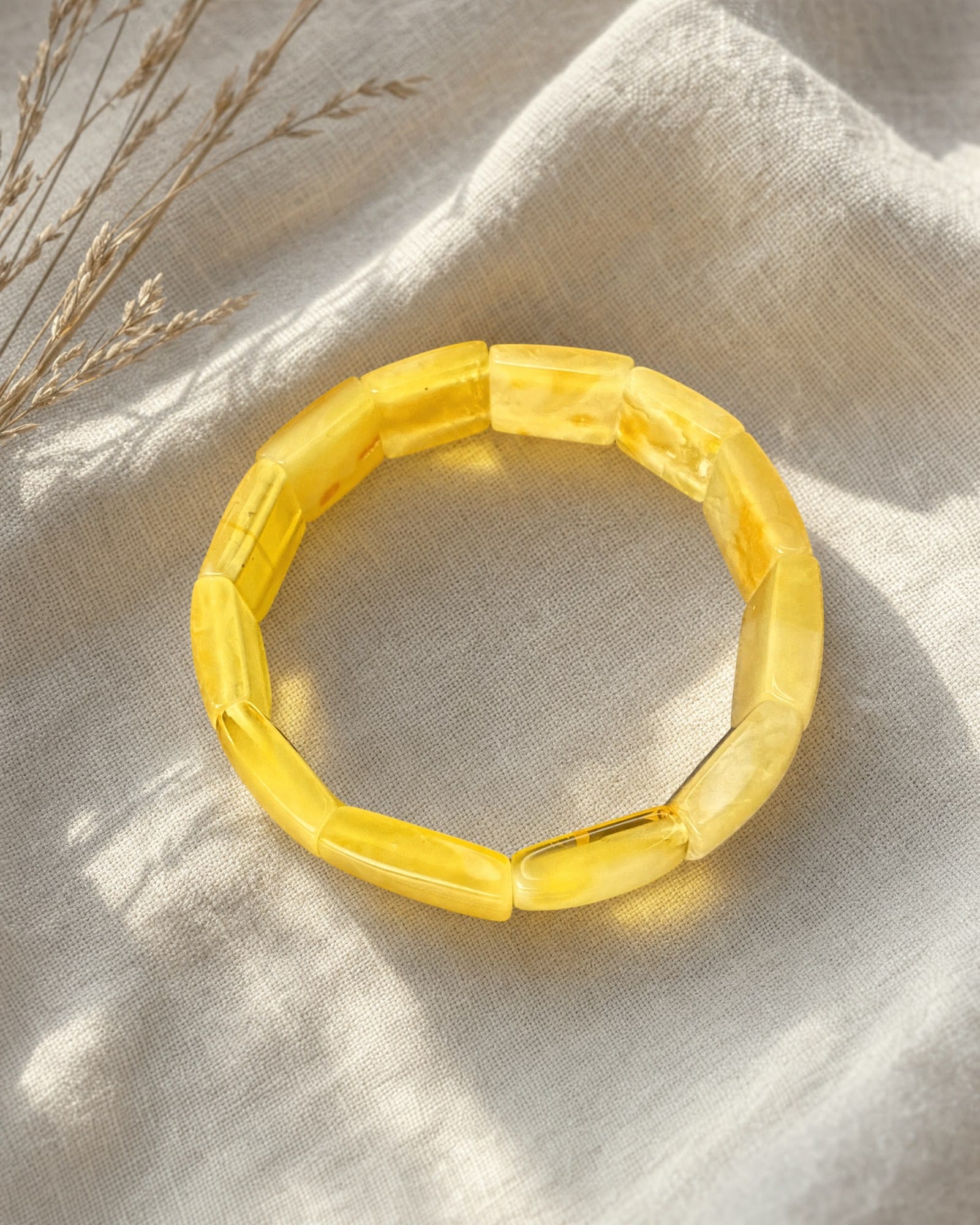 Armband Liepa · Hellgelber Bernstein by Georgs Romulis
