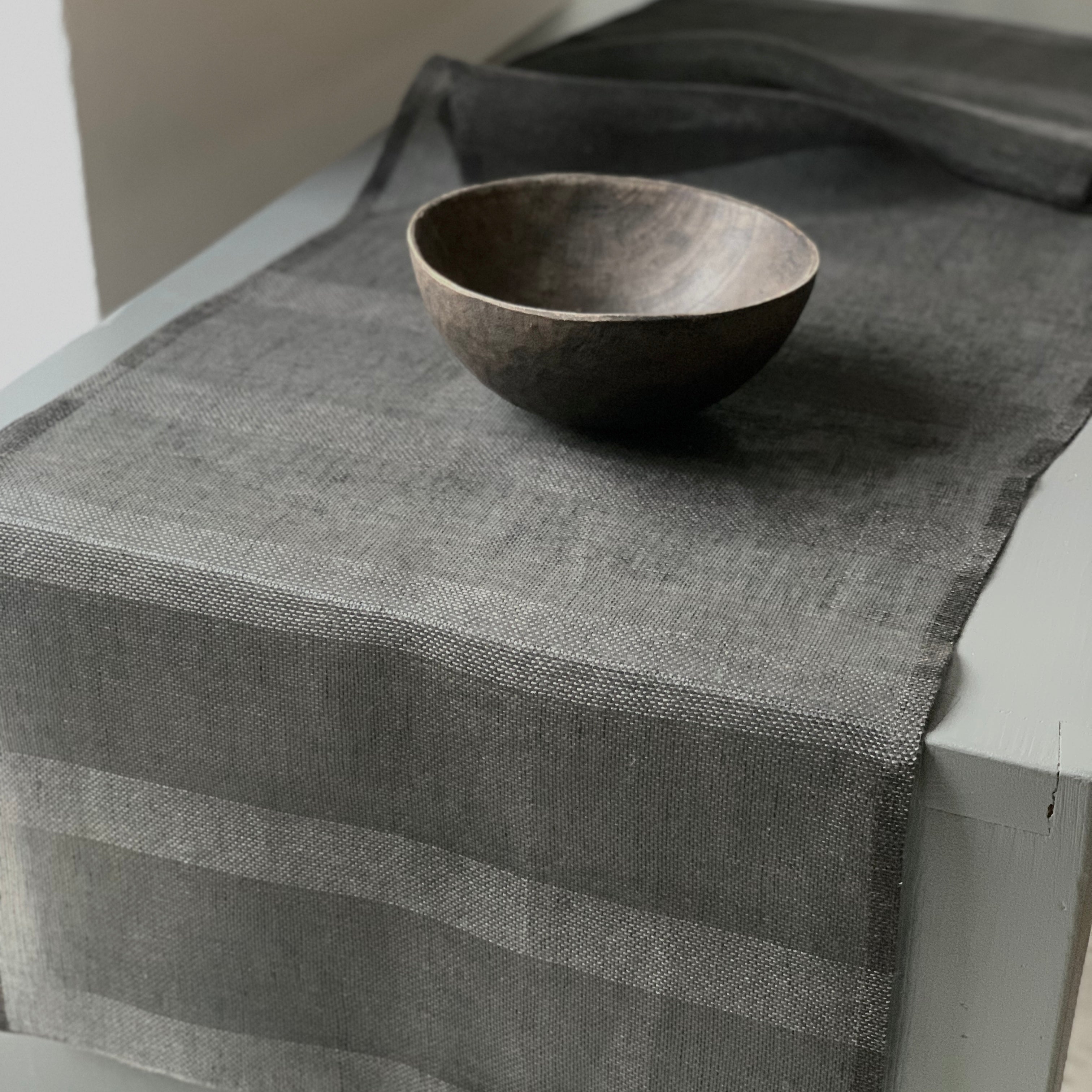 Linen table runner with stripes 50x160 cm by Studio Natural