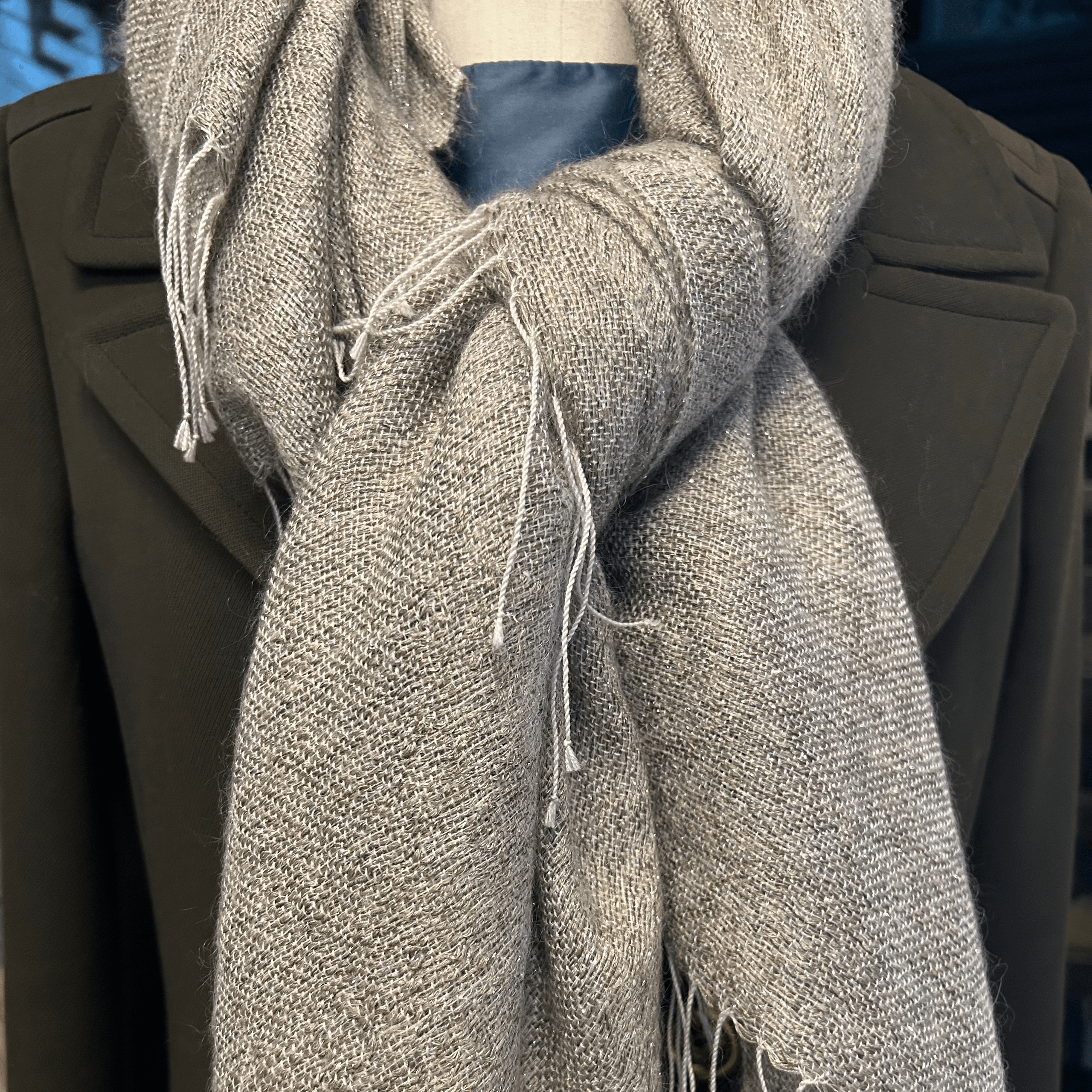 Cashmere scarf in light gray 135x200 cm by Studio Natural
