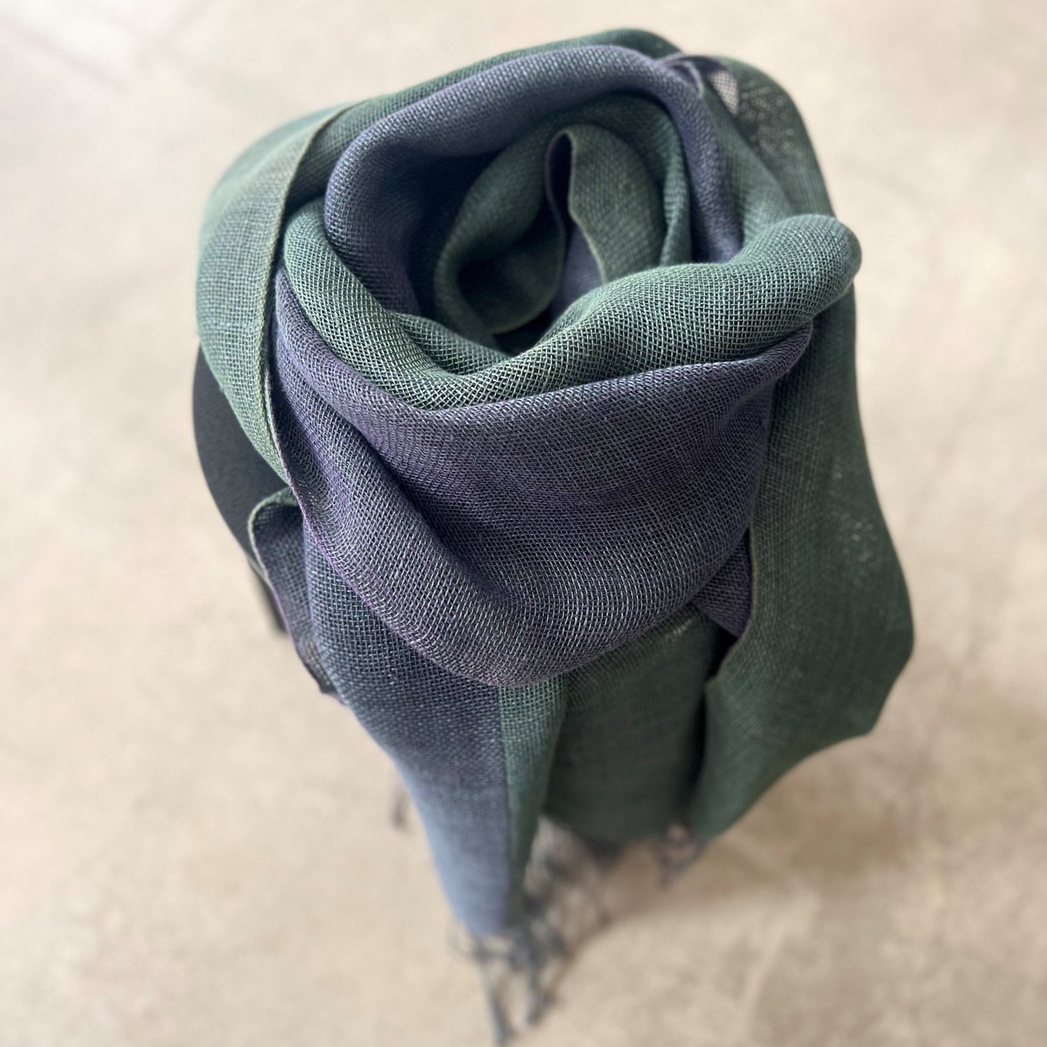 Linen scarf Dubl Dal in emerald 70x220 cm by Studio Natural