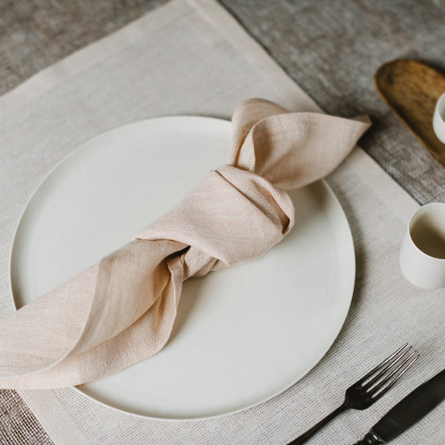Linen napkin in powder pink 50x50 cm by Studio Natural