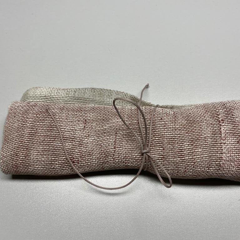 Leinenserviette in Ziegelrot und Natur 50x50 cm