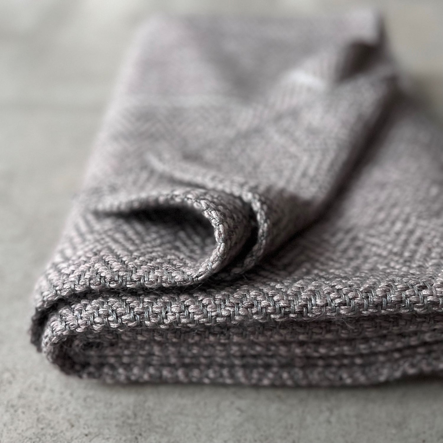 Linen cashmere throw in gray 120x185 cm by Studio Natural